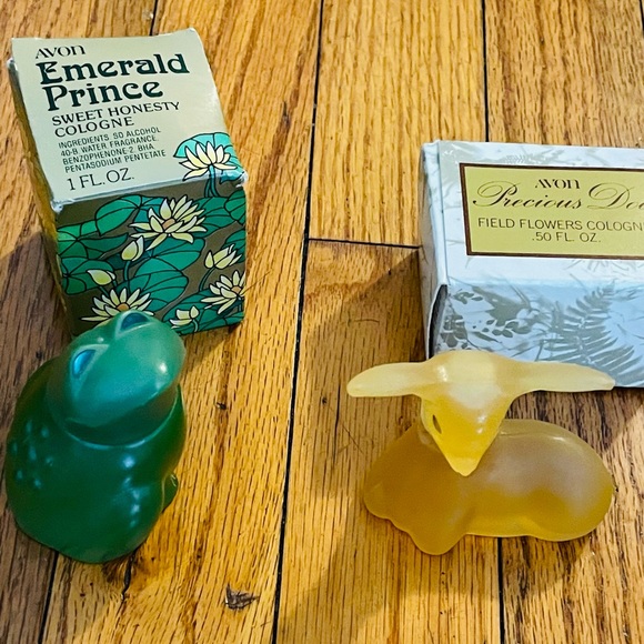 Vintage Avon Decanters - Picture 1 of 11